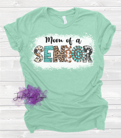 Western Mom of a Senior 2022 Shirt